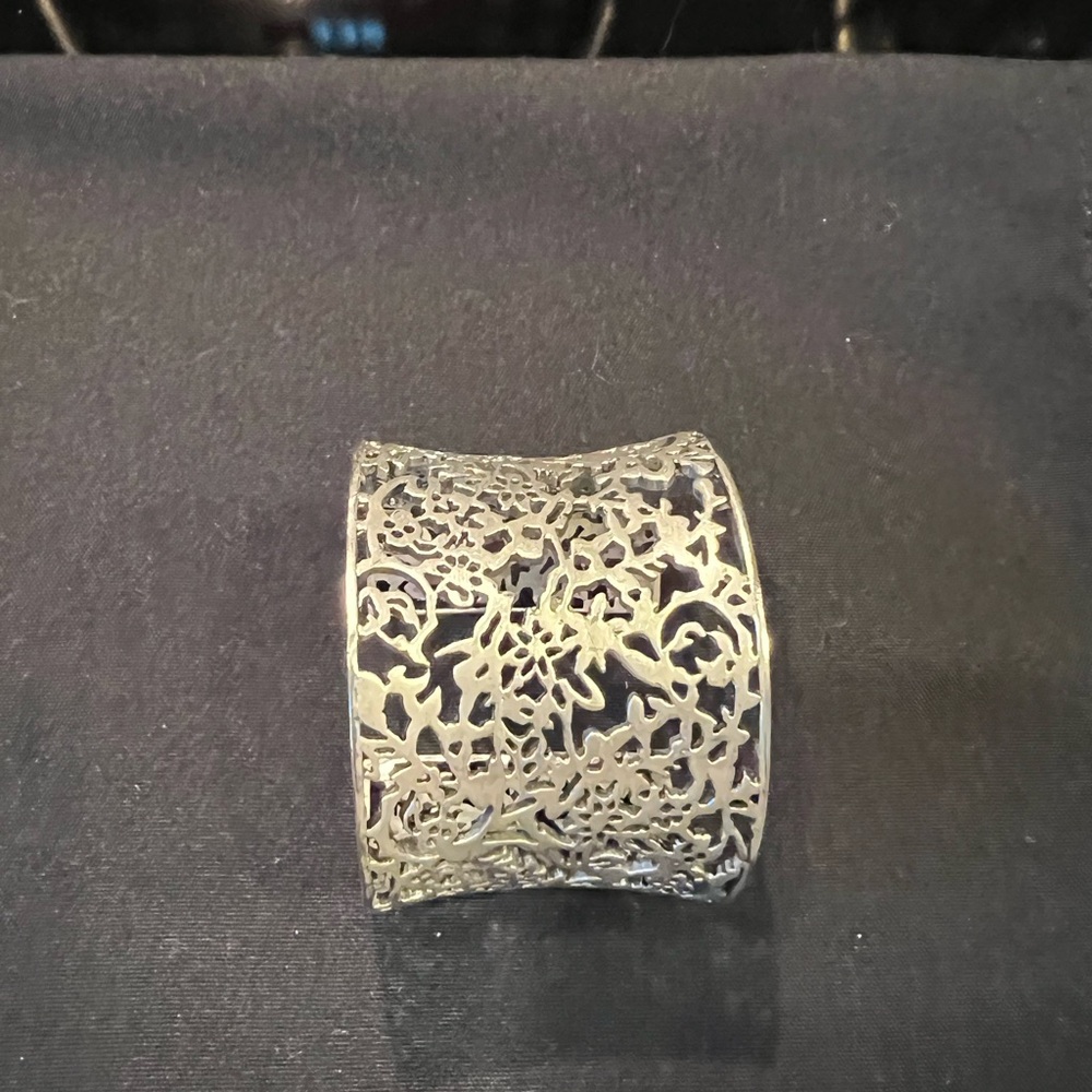 Vintage Lovely Silver Etched Cuff Bracelet Excellent Condition